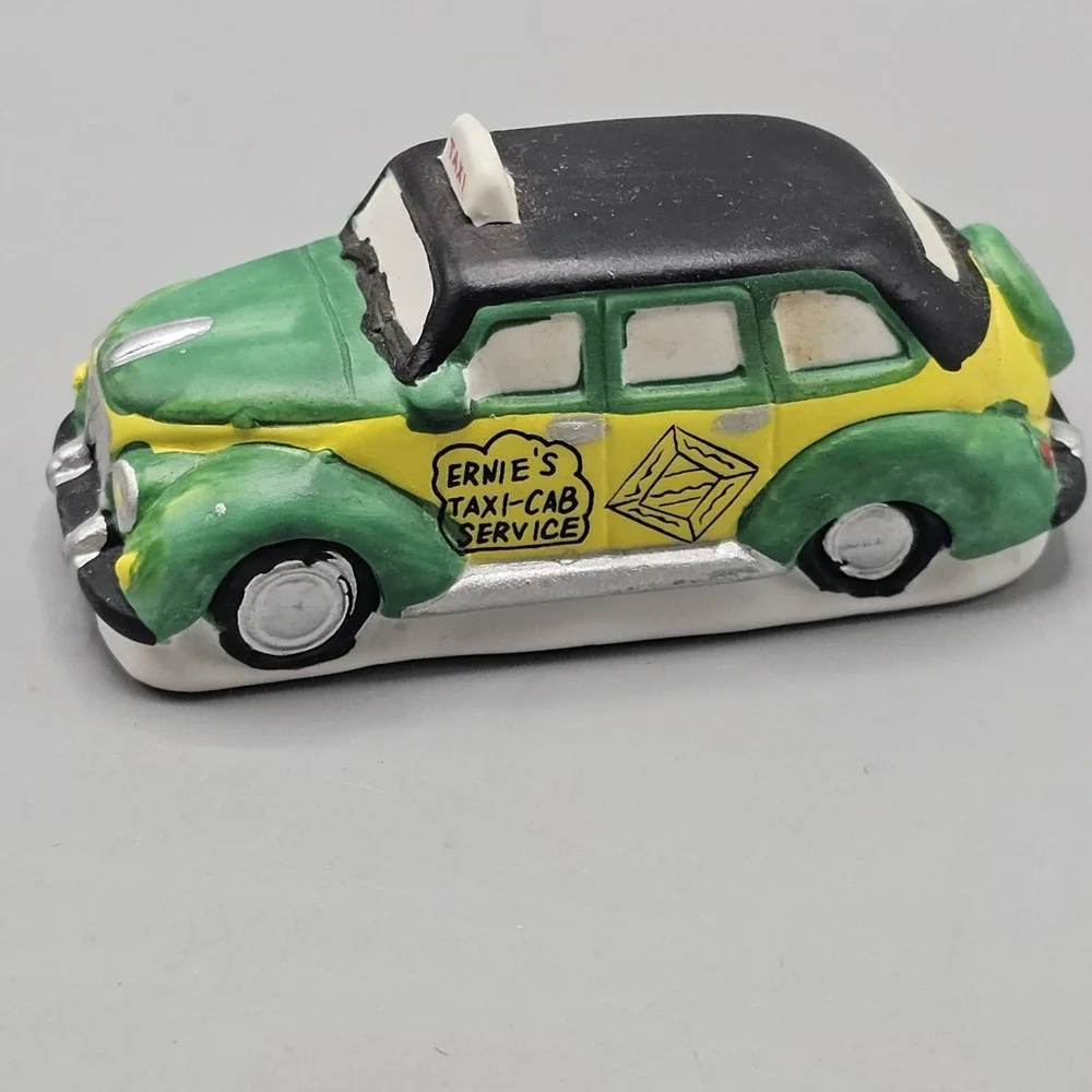 Vintage It's A Wonderful Life Village  Target‎ Ernie's Taxi Cab